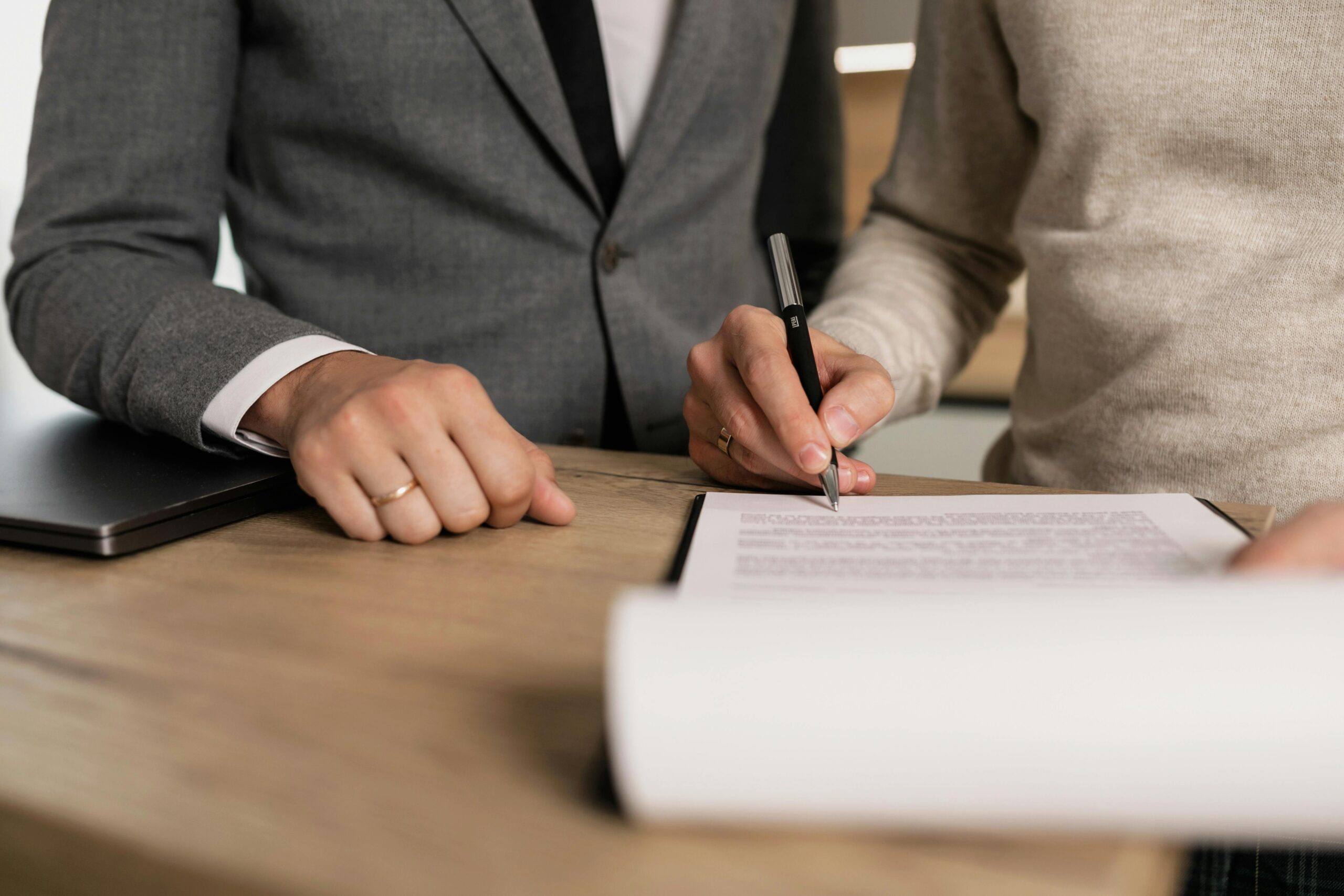 Executor Law - How does a person that can’t write or a very ill testator draw up a will? Executor Law